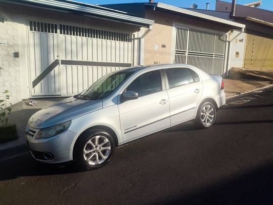 VOLKSWAGEN VOYAGE 1.6 MI COMFORTLINE 8V FLEX 4P MANUAL
